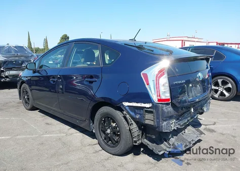 2015 Toyota Prius Three z USA, uszkodzony, nr VIN JTDKN3DU7F1967684